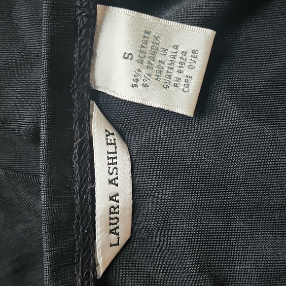 Laura Ashely Black Skirt With Ruffle Hemline Size Small - Picture 6 of 6